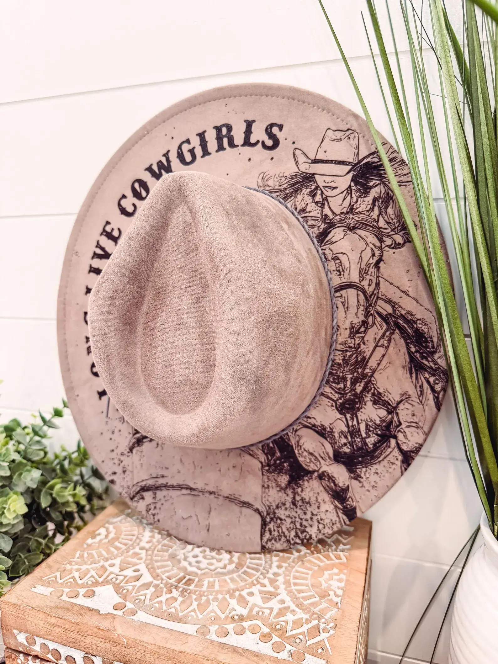 Willie & Dolly Designs - Wholesale Fedora - Women's - Engraved Barrel Racing Hat2