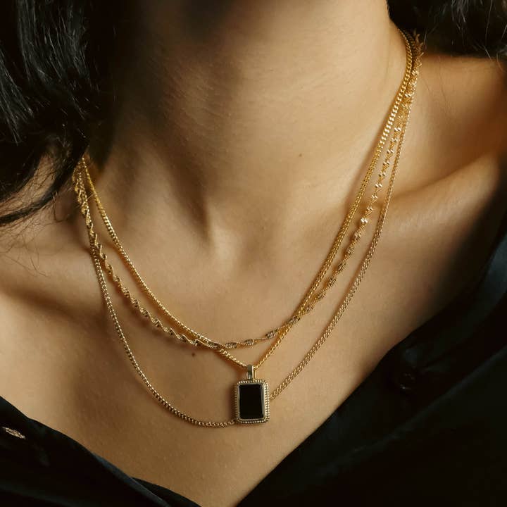 Daniela Janette - Wholesale Halskettinghanger - Zwarte onyx hanger ketting