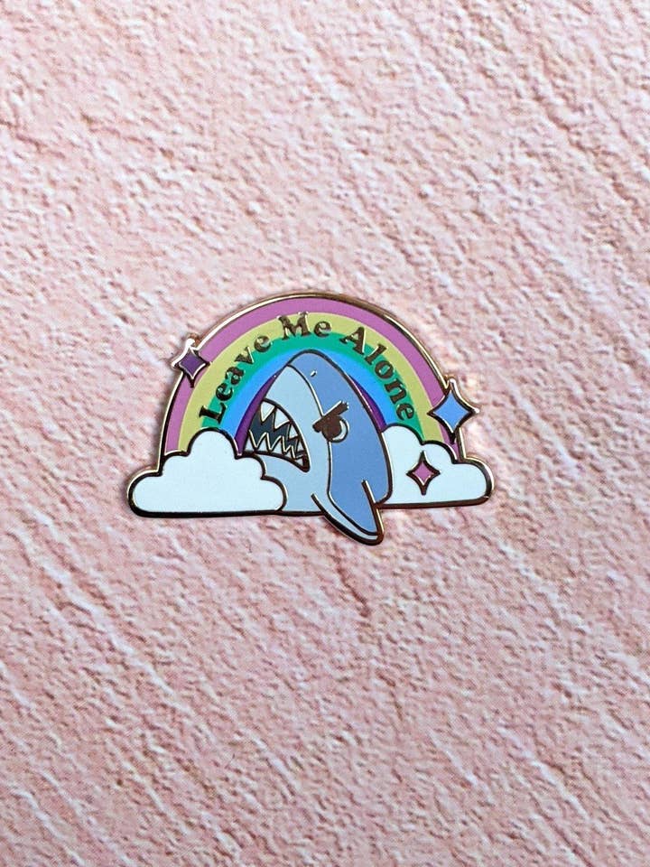 Leave Me Alone Haifisch-Emaillestift für den Großhandel von Killing Her Softly