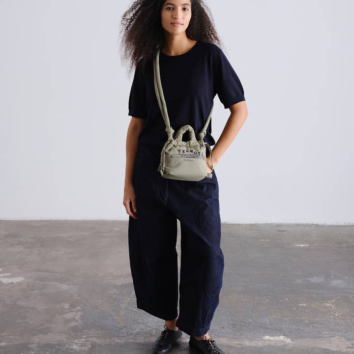 Ölend Backpacks - Wholesale Crossbody Bag - Women's - Micro Ona Soft Bag133