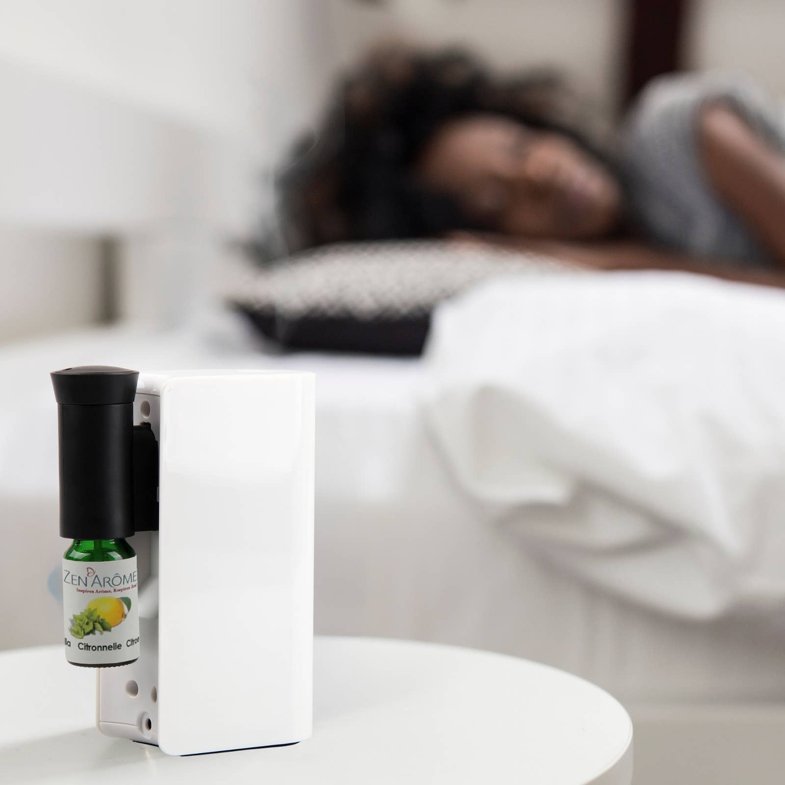 Zen'Arôme - Wholesale Electronic Diffuser - Wireless Diffuser with Rechargeable Battery Mobysens White13