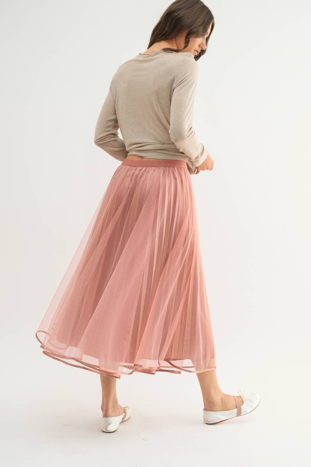 ROSE TULLE MIDI SKIRT / WL24-9568 for wholesale on Faire2