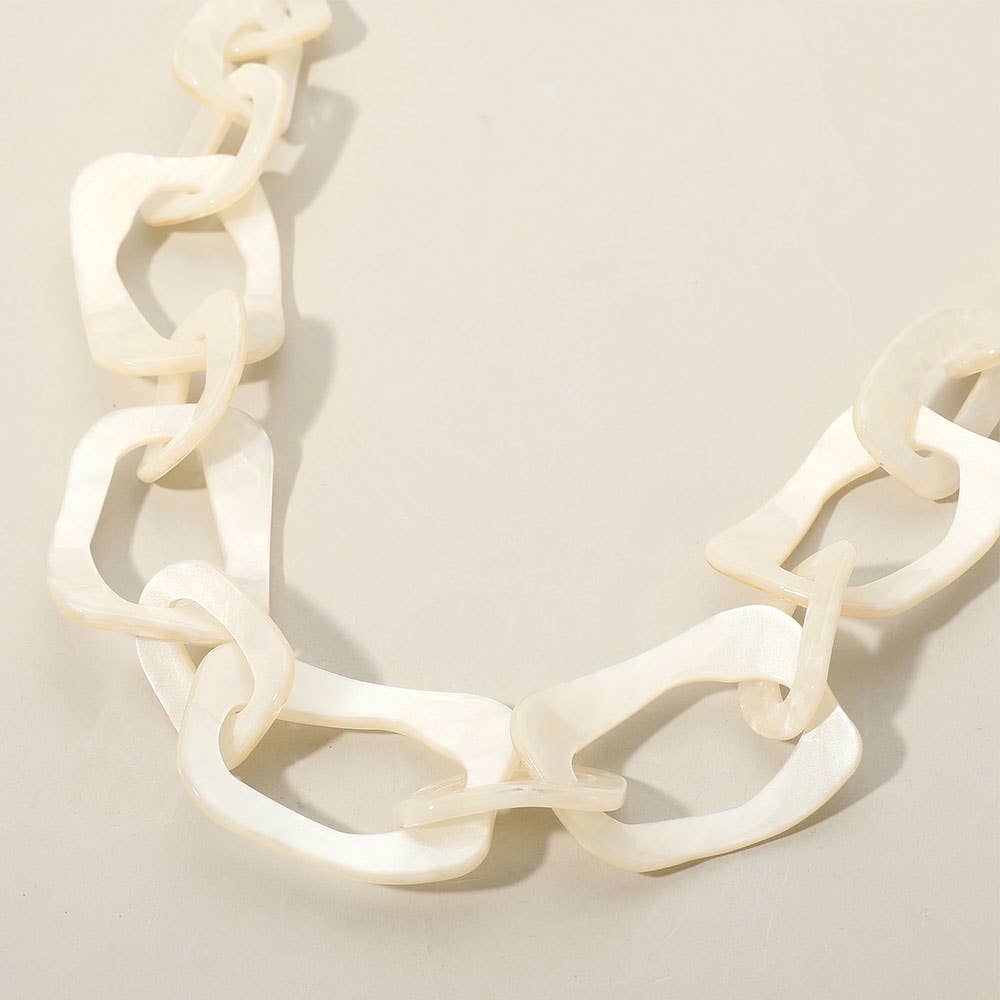 Sensibling Corp. - Vente Collier maille et chaîne - Collier à maillons abstraits épais en acétate de celluloïd4