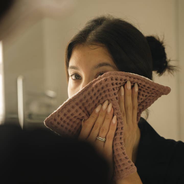 Lumä - Wholesale Face & Body Wipes - Mixed basket (washable cotton pads + face towels)1