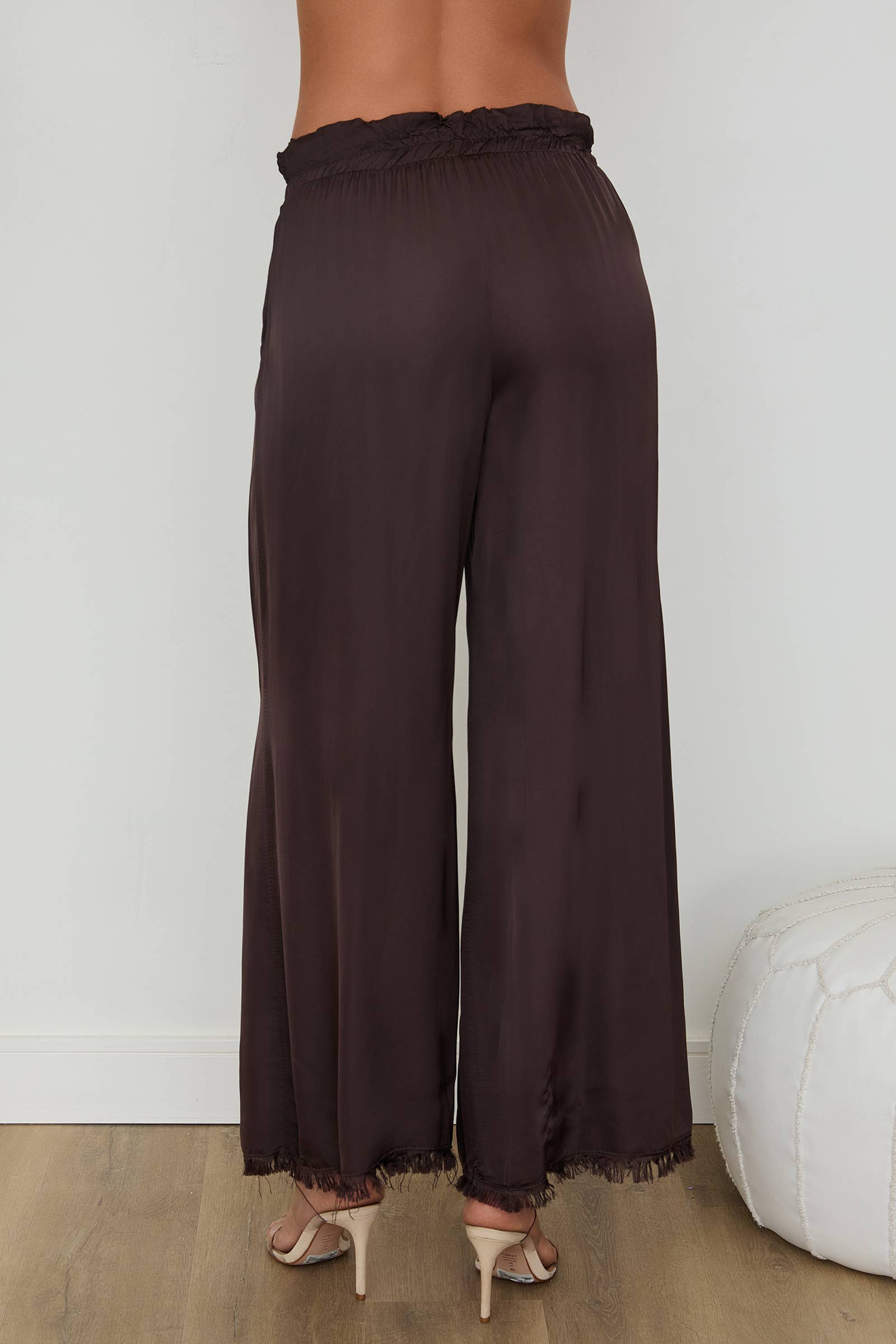 VENTI6 - Vendita all'ingrosso Pantalone - Donna - PANTALONI A GAMBA LARGA CON ORLO A FRANGE IN SETA ITALIANA (6109)3