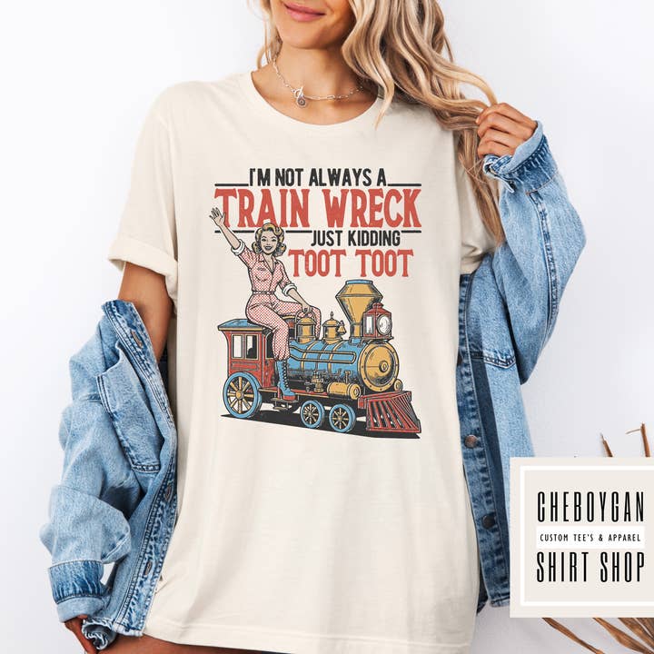 Dans mon ère de catastrophe ferroviaire T-shirt graphique pour femmes Bella Canvas pour la vente par Cheboygan Shirt Shop
