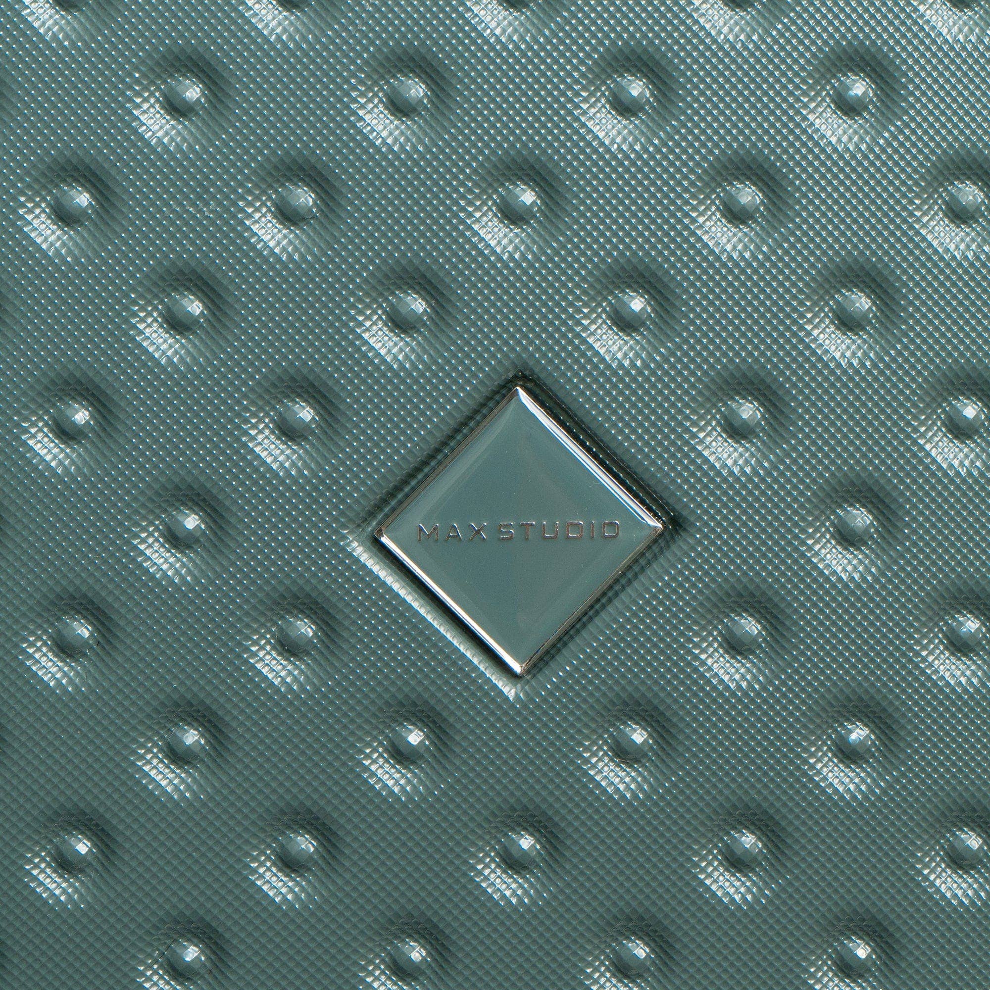 Magid - Wholesale Luggage - Max Studio Tonal Tufted ABS 2-Piece Hard-Sided Luggage Set9