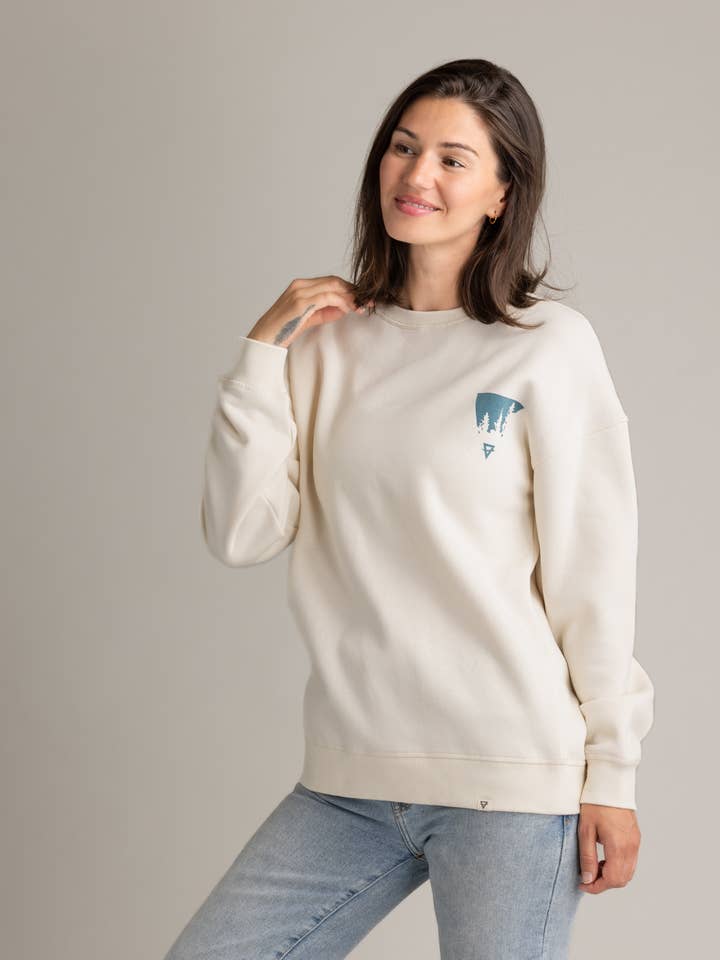 Camisola Gráfica Oversized Gabriella para Mulher por atacado de LIV Outdoor
