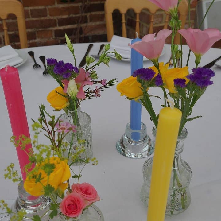 Shearer Candles - Wholesale Tapered Candle/Candlestick - Burgundy 8 inch Dinner Candles x 204