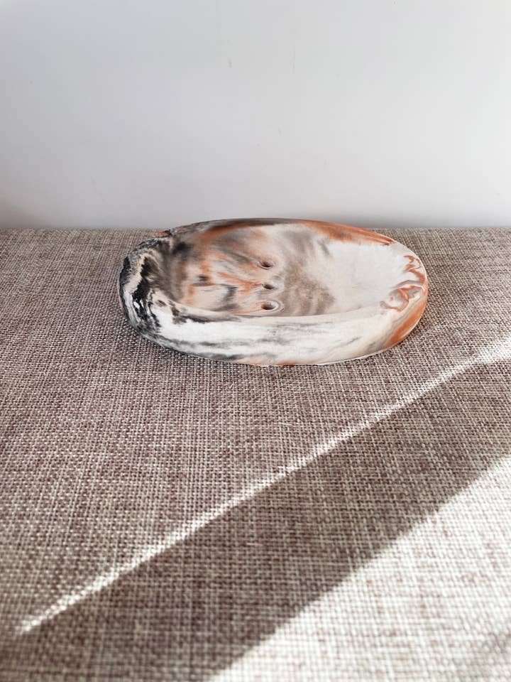 Portasapone Flavio per la vendita all'ingrosso da parte di Maureen Luxe Studio