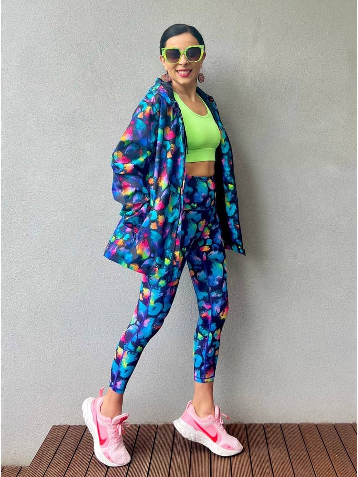 Mama Movement - Wholesale Raincoat – Women's - Rainbow Splatter Raincoat - Adults9