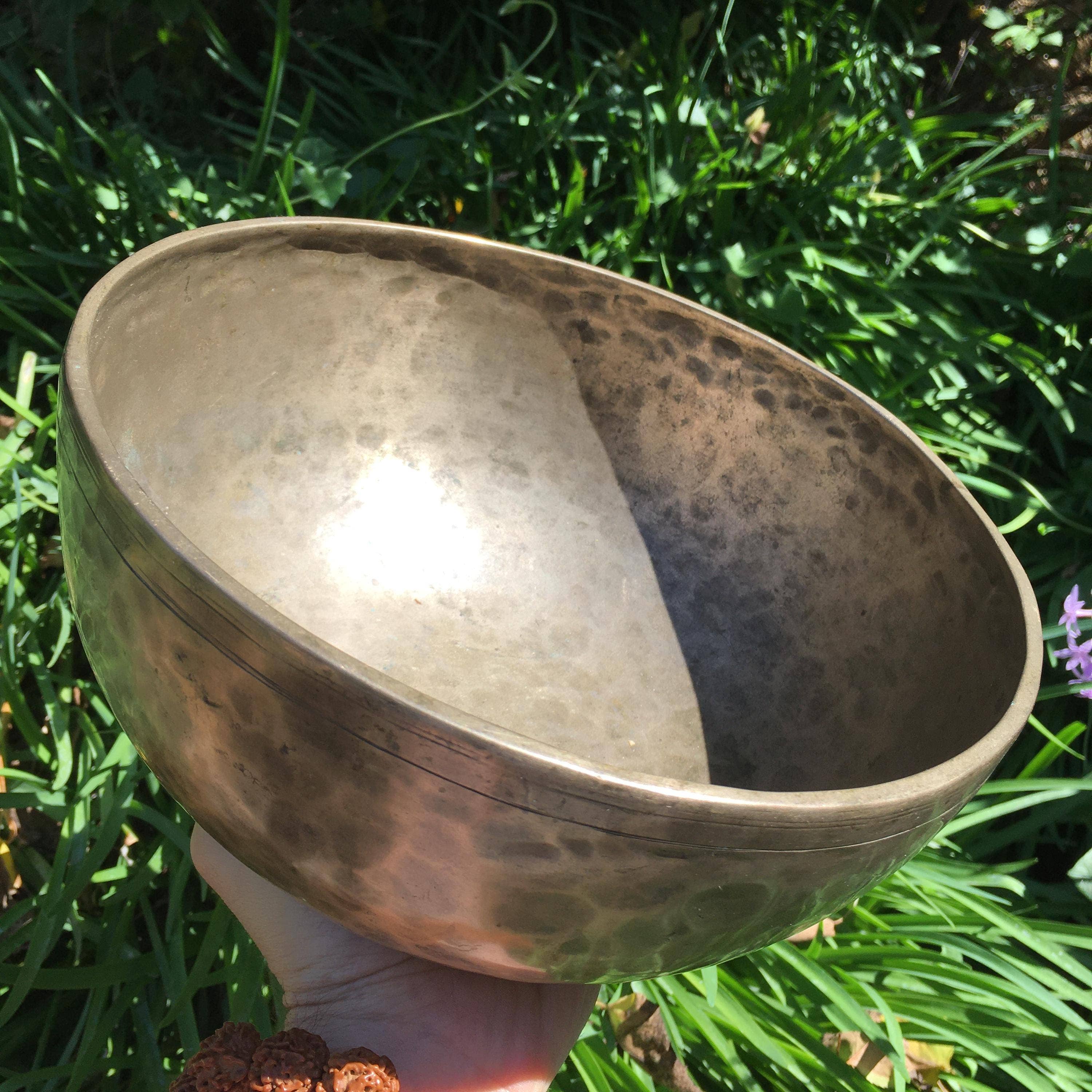 Wildheart Crystals - Wholesale Meditation Supplies - AAA Vintage Hand Hammered Tibetan Singing Bowl 9.252