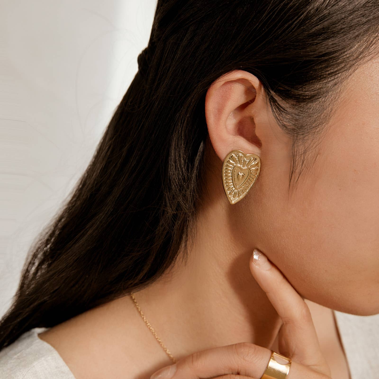 Gold Clip-on earrings - Yini for wholesale on Faire0