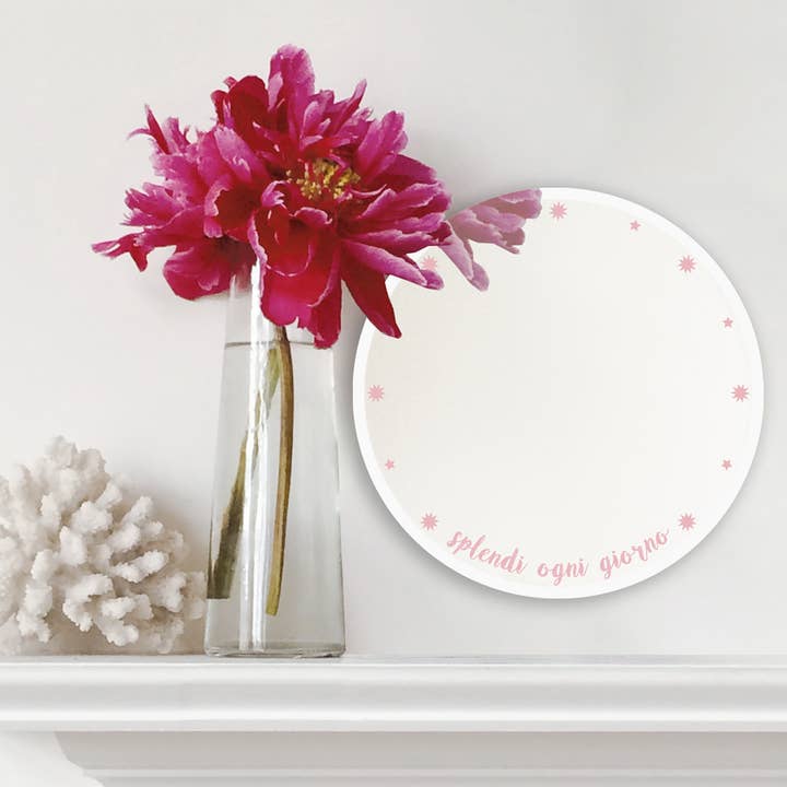 Espejo decorativo con frase Brilla. Rosa. M para venta al por mayor de BiCA-Good Morning Design