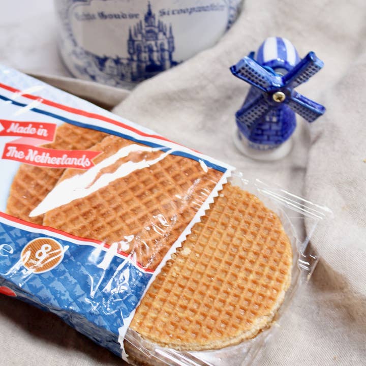 Finger Licking Dutch Stroopwafel Cookies - Wholesale Cookie - Dutch Caramel Stroopwafels Cookies, 8-Count Tray (QTY:12)9