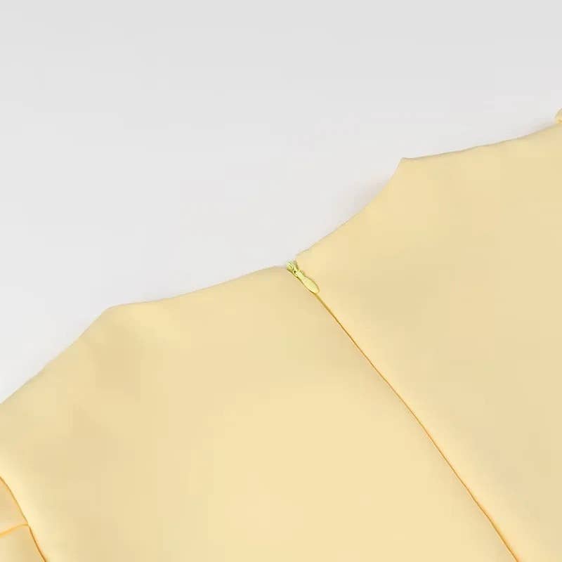 Jaune Robe mini chic à découpes avec nœuds décoratifs en vente sur Faire6