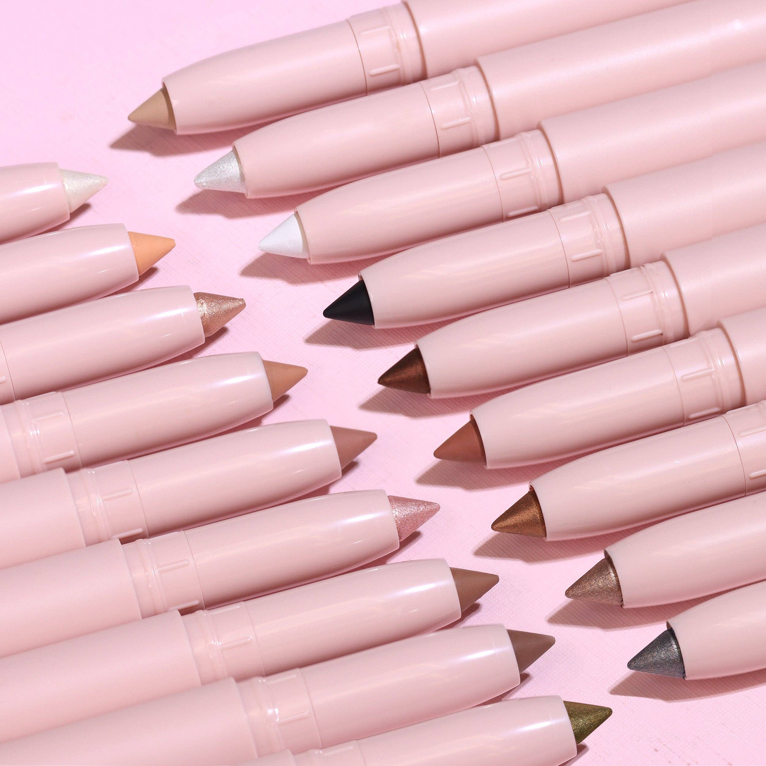 Moira Cosmetics - Wholesale Eyeshadow - At Glance Stick Shadow (017, Charcoal Gray)4