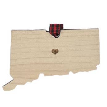 Décoration de Noël personnalisée en forme de cœur de la ville pour la vente par Woodlander Workshop