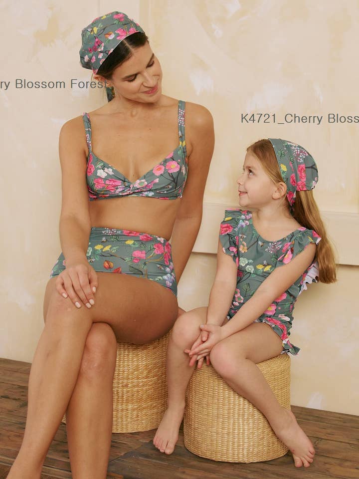 Tank 1-teilig mit großer Rüschen-K4721_Cherry Blossom Forest für den Großhandel von MARINA WEST SWIM