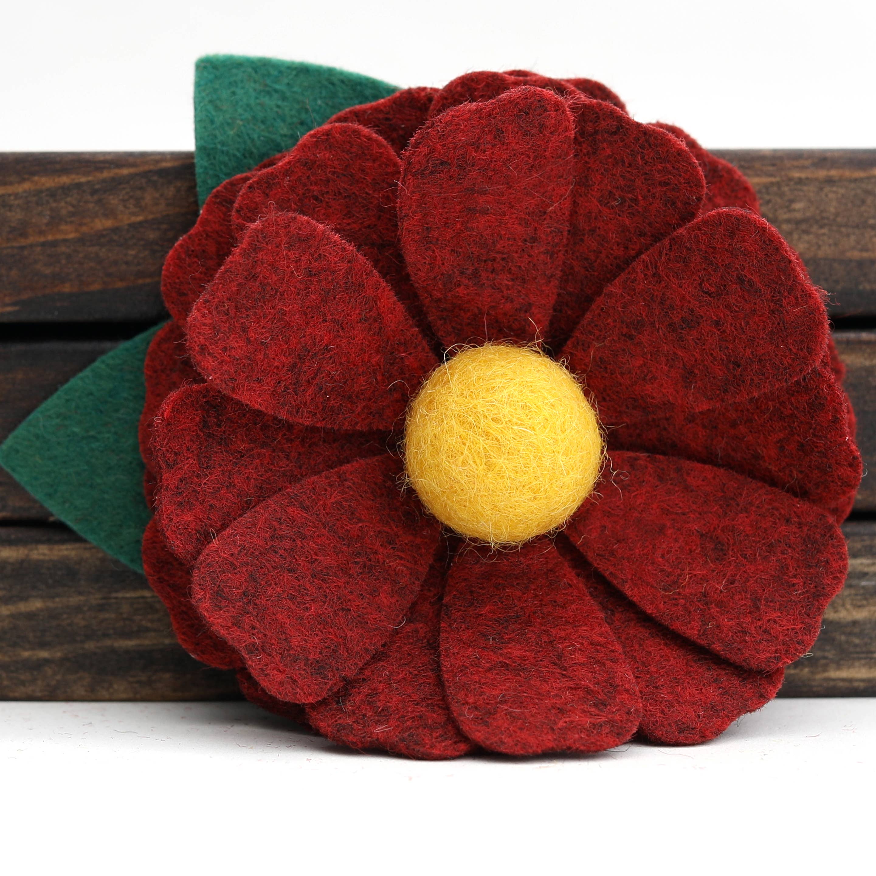 Mimi Green - Wholesale Halsband - Hond - Hondenhalsband met madeliefbloem - 26 kleuren!2