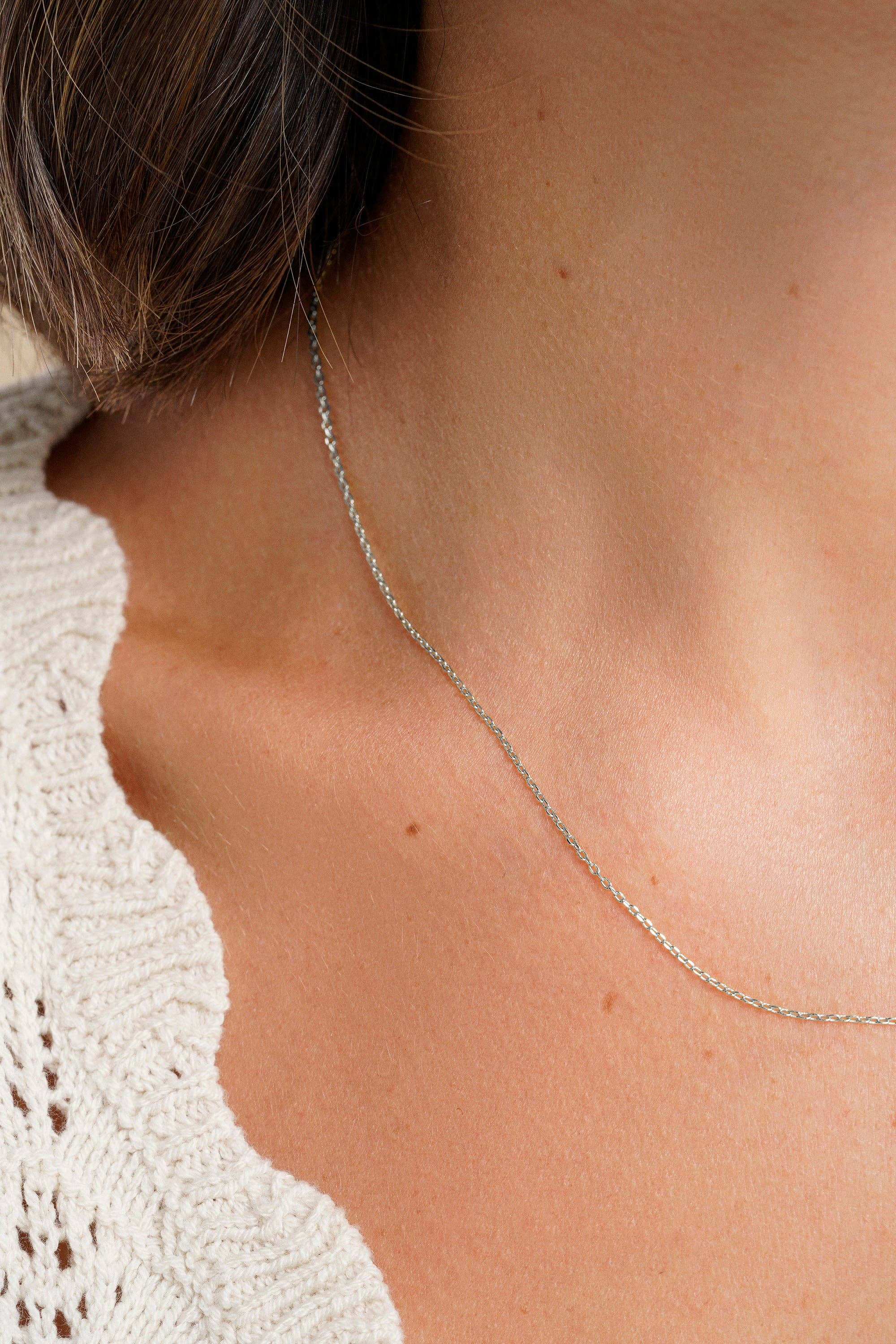 Itemporality – wholesale Kedjehalsband – Silverkedja 45 cm med fin länk och justerbart lås3