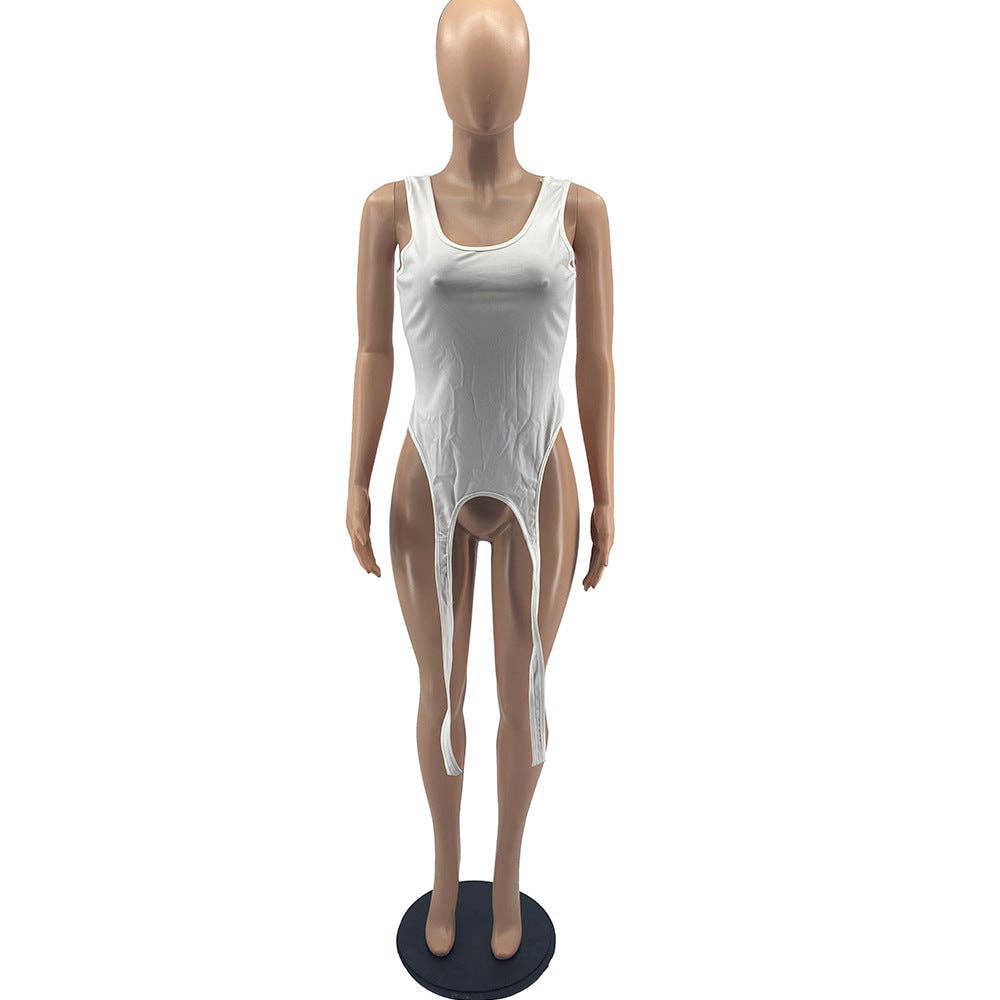 MB Fashion Wholesale - Wholesale Tank Top - Women's - MB FASHION Sleeveless Cut-Out High-Cut Tank Top 5021R4