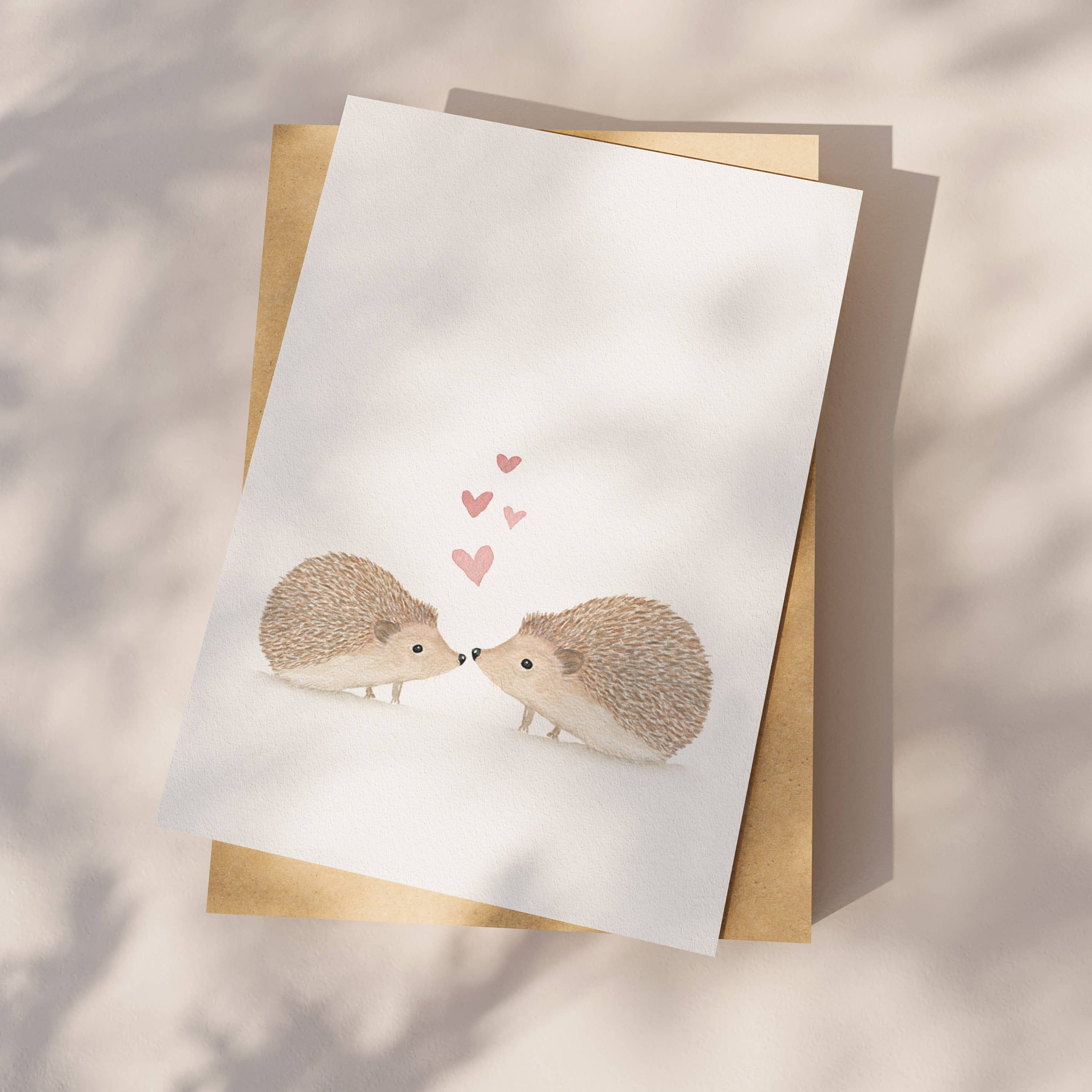 Appeloogje - Wholesale Love Card - Postcard hedgehogs with hearts1