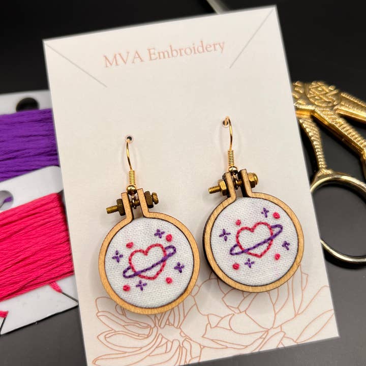 MVA Embroidery – Brincos de argola por atacado – Brincos Bordados à Mão1