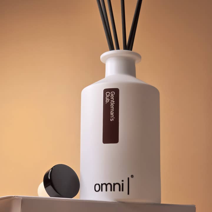 Gentleman's Club Reed Diffuser - 200ml for wholesale by Omni®