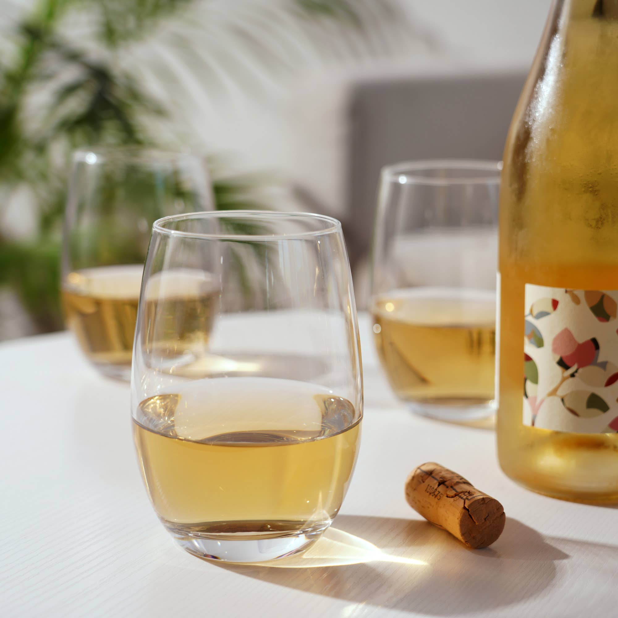 Clear Vino Stemless White Wine Glasses Set of 4 for wholesale on Faire2