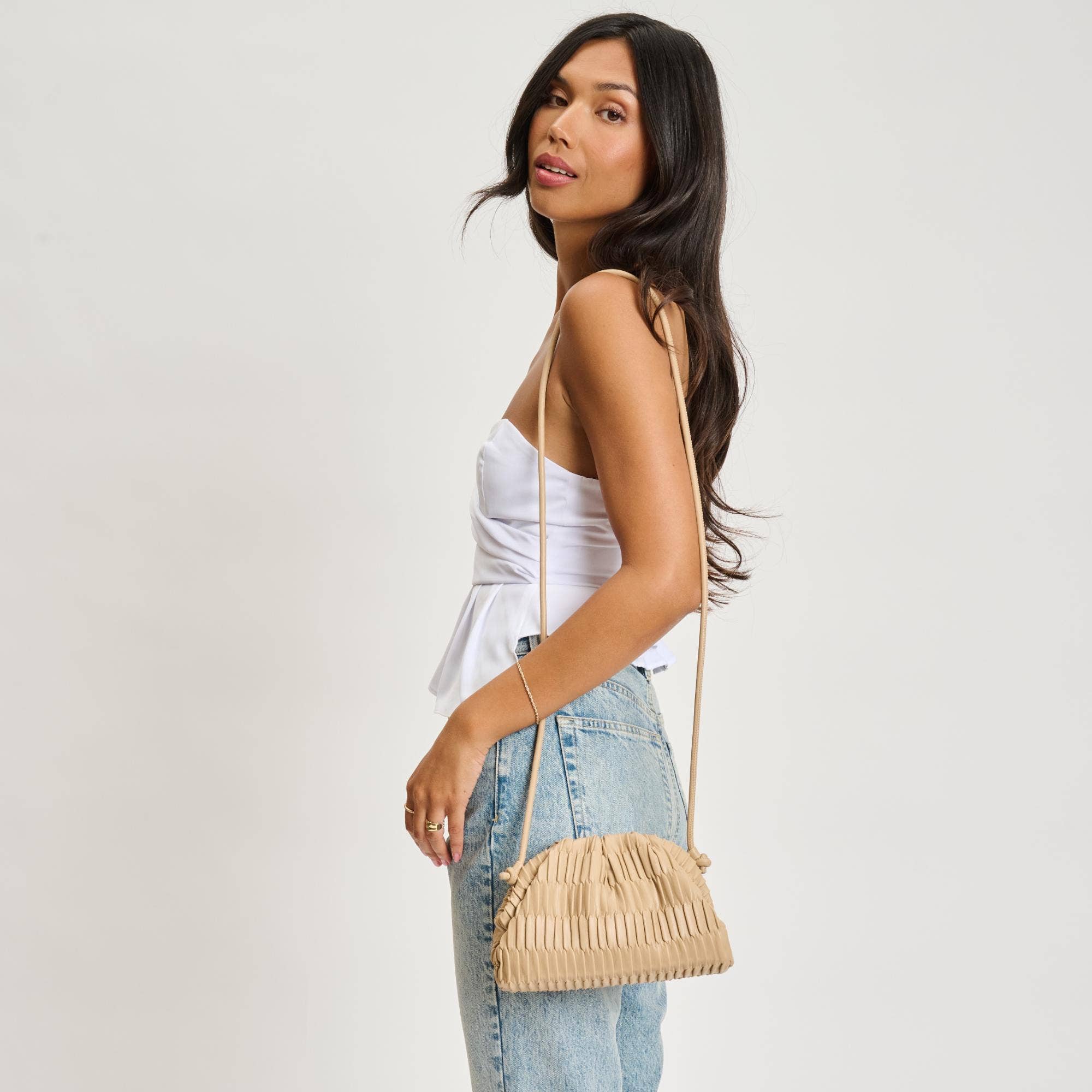 Moda Luxe - Wholesale Crossbody Bag - Women's - Divaire Crossbody27