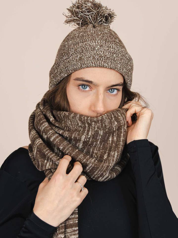 The Hemp & Wool Scarf - Brown for wholesale by De IONESCU