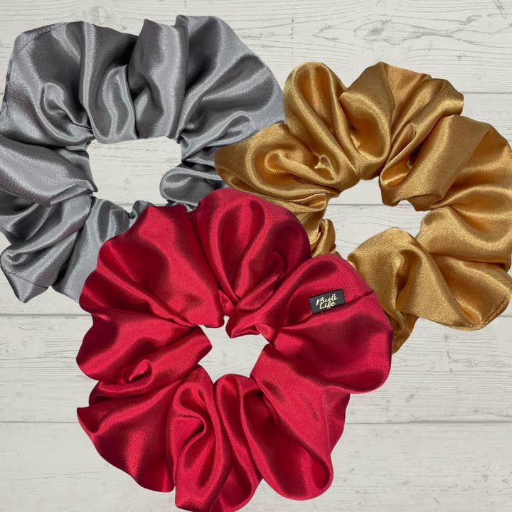 Scrunchies in raso per la vendita all'ingrosso da parte di Buli Life