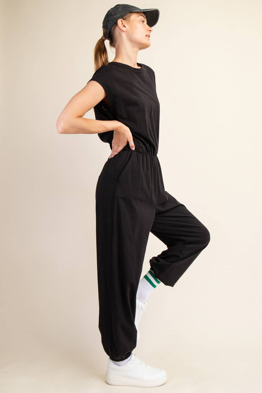 Rae Mode - Wholesale Jumpsuit - Dames - JUMPSUIT VAN LYCRA VAN KATOEN EN OPEN ACHTERKANT17