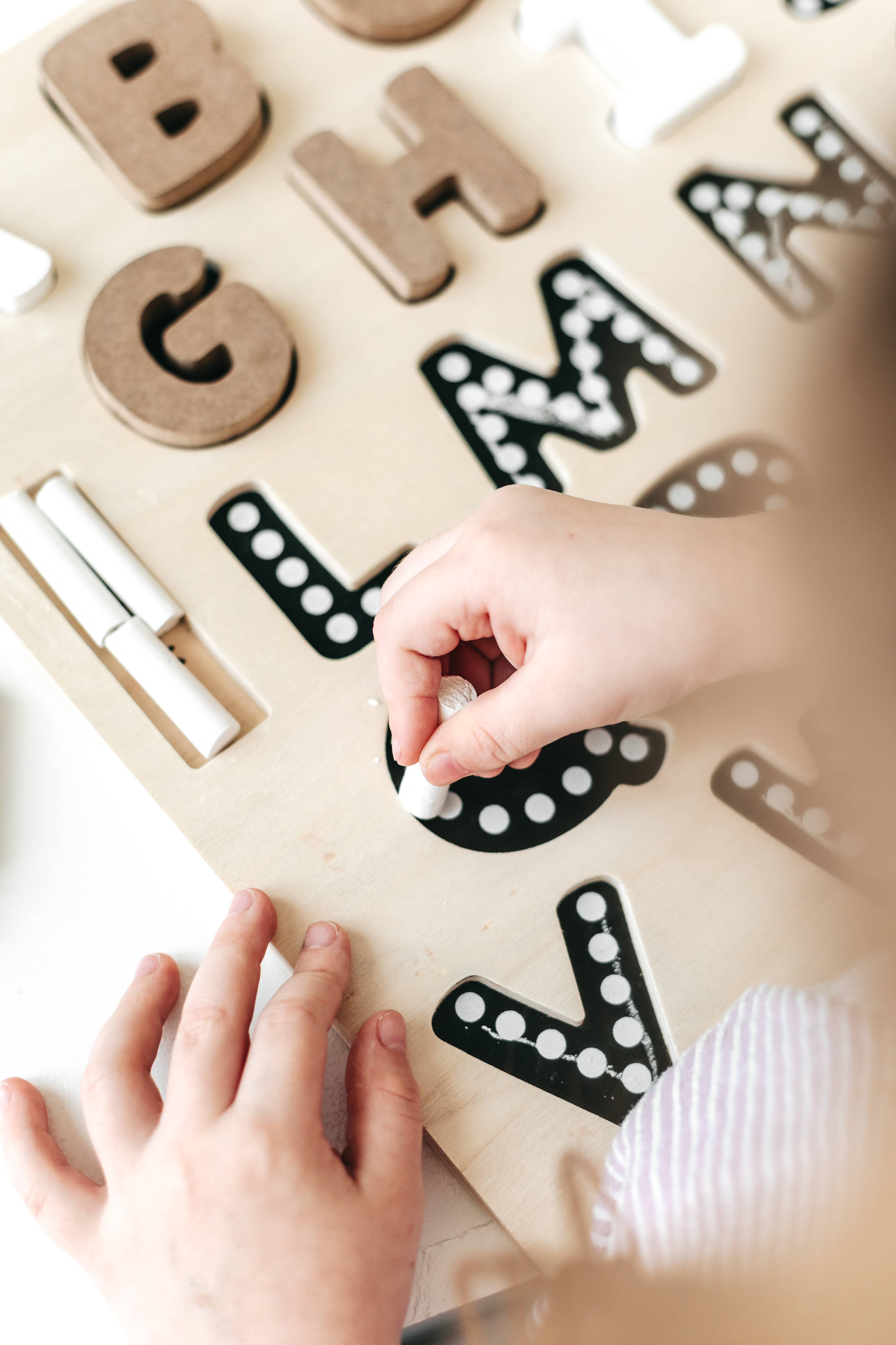 Creative Beginning - Wholesale Puzzle - Kids - Alphabet Chalkboard Based Puzzle2