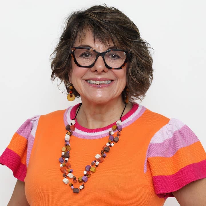 Sylca Designs - Wholesale Beaded/Pearl Necklace - Shades of Pink Lia Floating Bead Necklace1