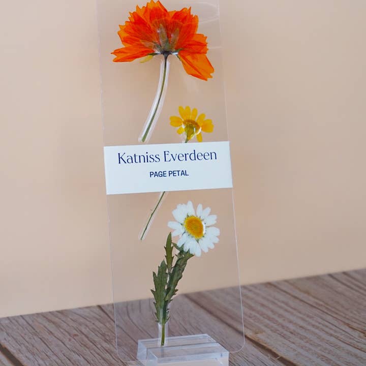 Page Petal - Wholesale Bookmark - Katniss Everdeen Bookmark