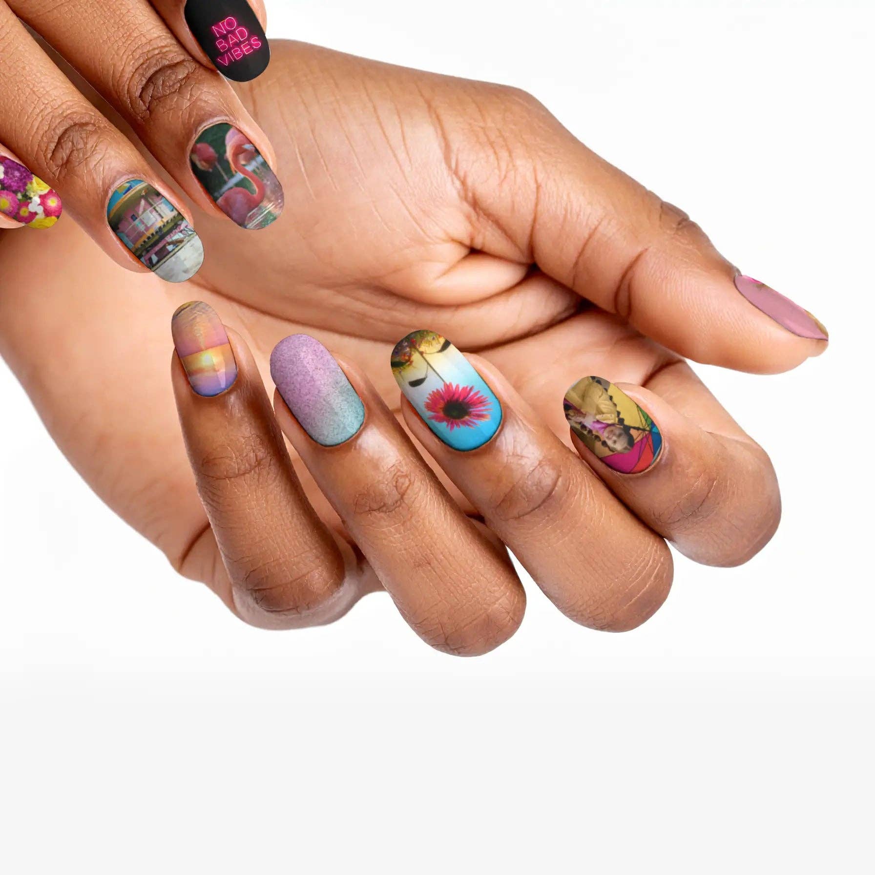 FYNE BODY - Wholesale Press-on/fake nails - Design Your Own Custom Press-On Nails - Oval70