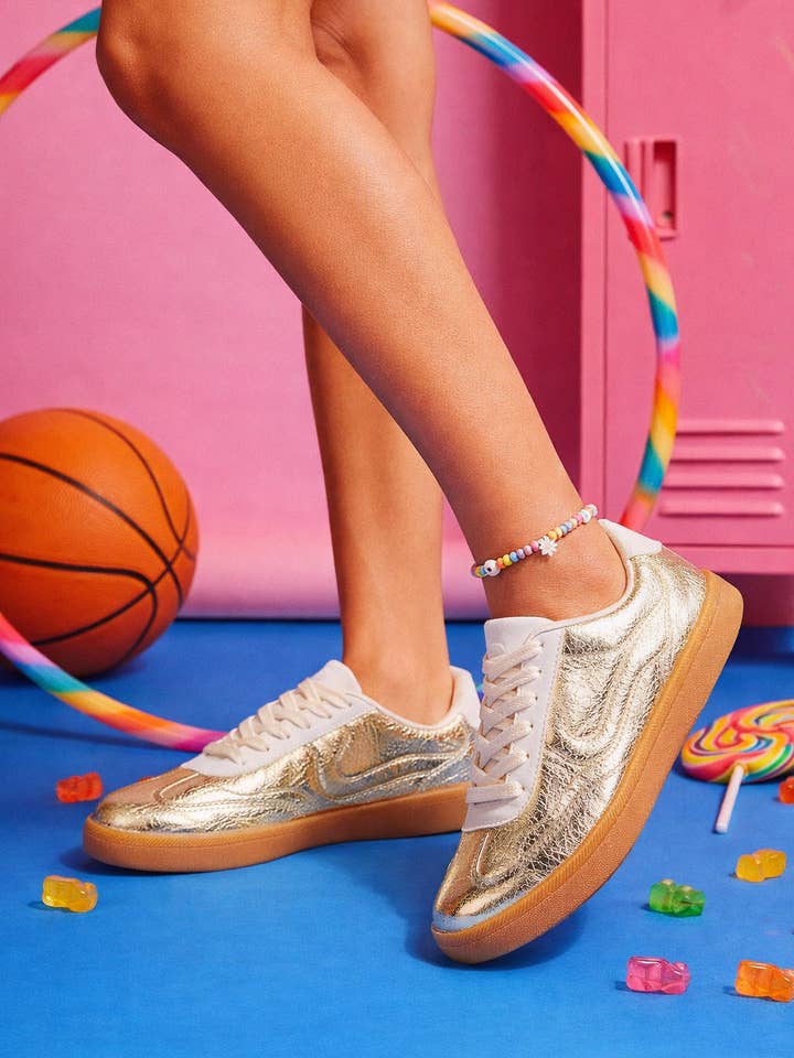 Retro Street Low Top Fashion Sneaker with Gum Sole for wholesale by Miami Shop