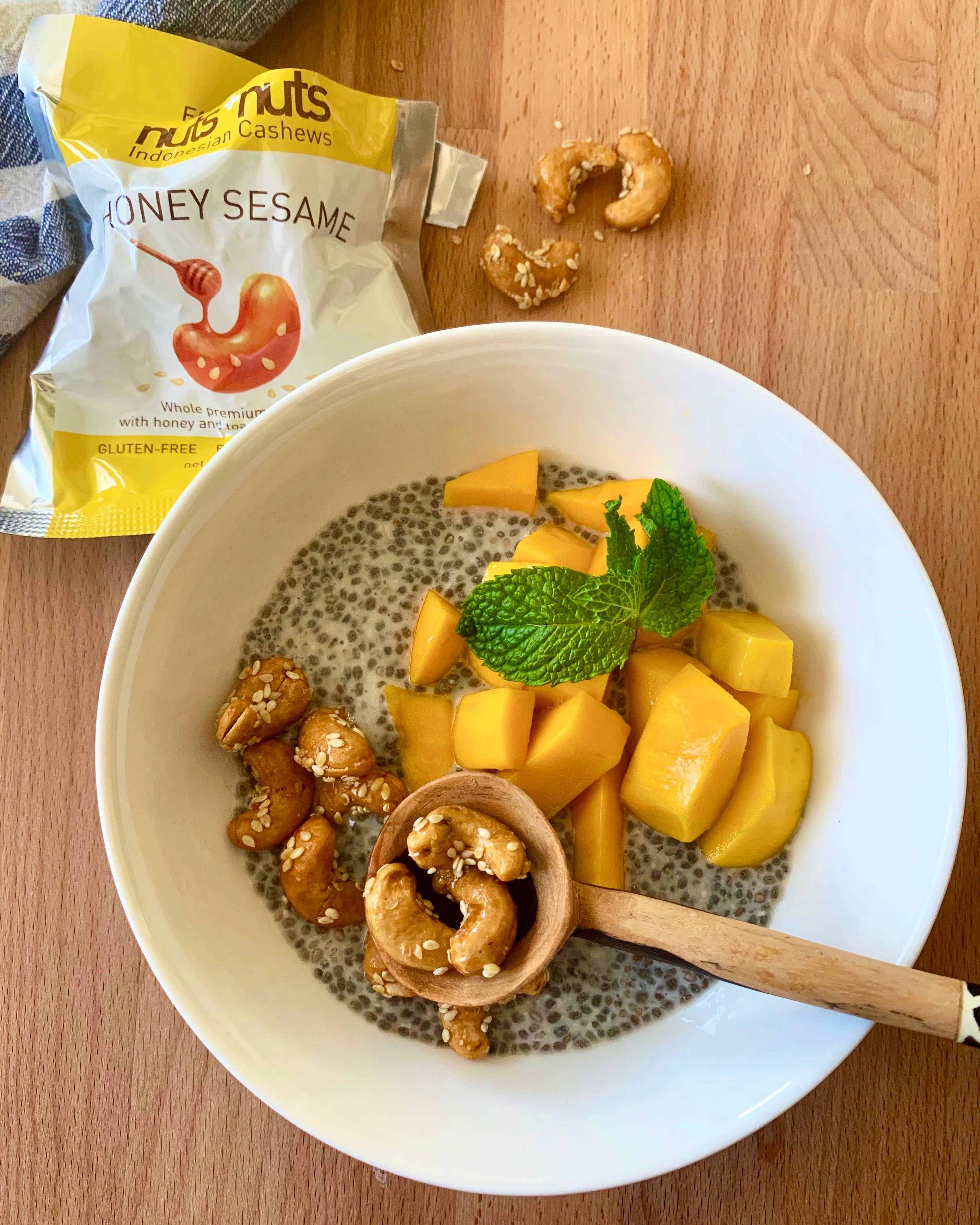 Nuts+Nuts – Frutos secos por atacado – Pacote de Snack de Cajus Torrados com Mel e Sésamo Indonésio 50 g3