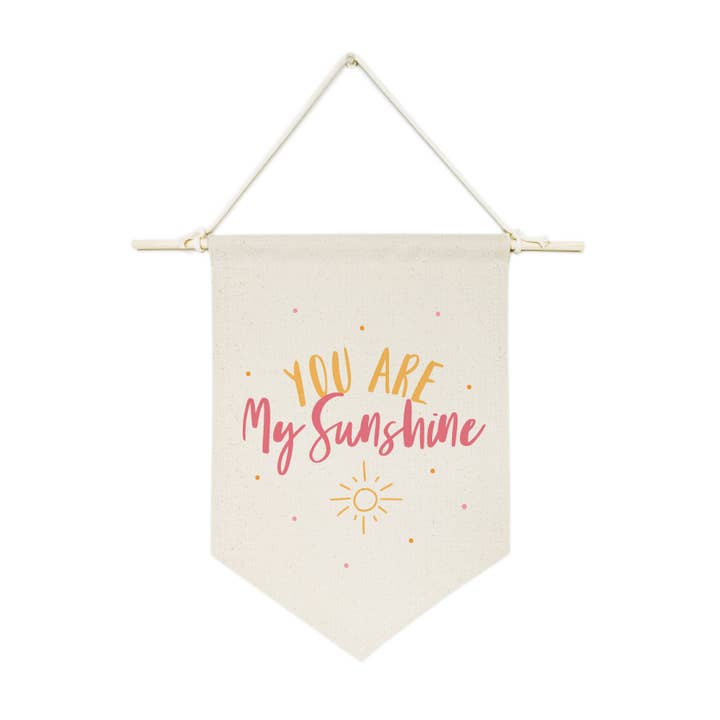 Bannière murale à suspendre You Are My Sunshine pour la vente par The Cotton & Canvas Co.