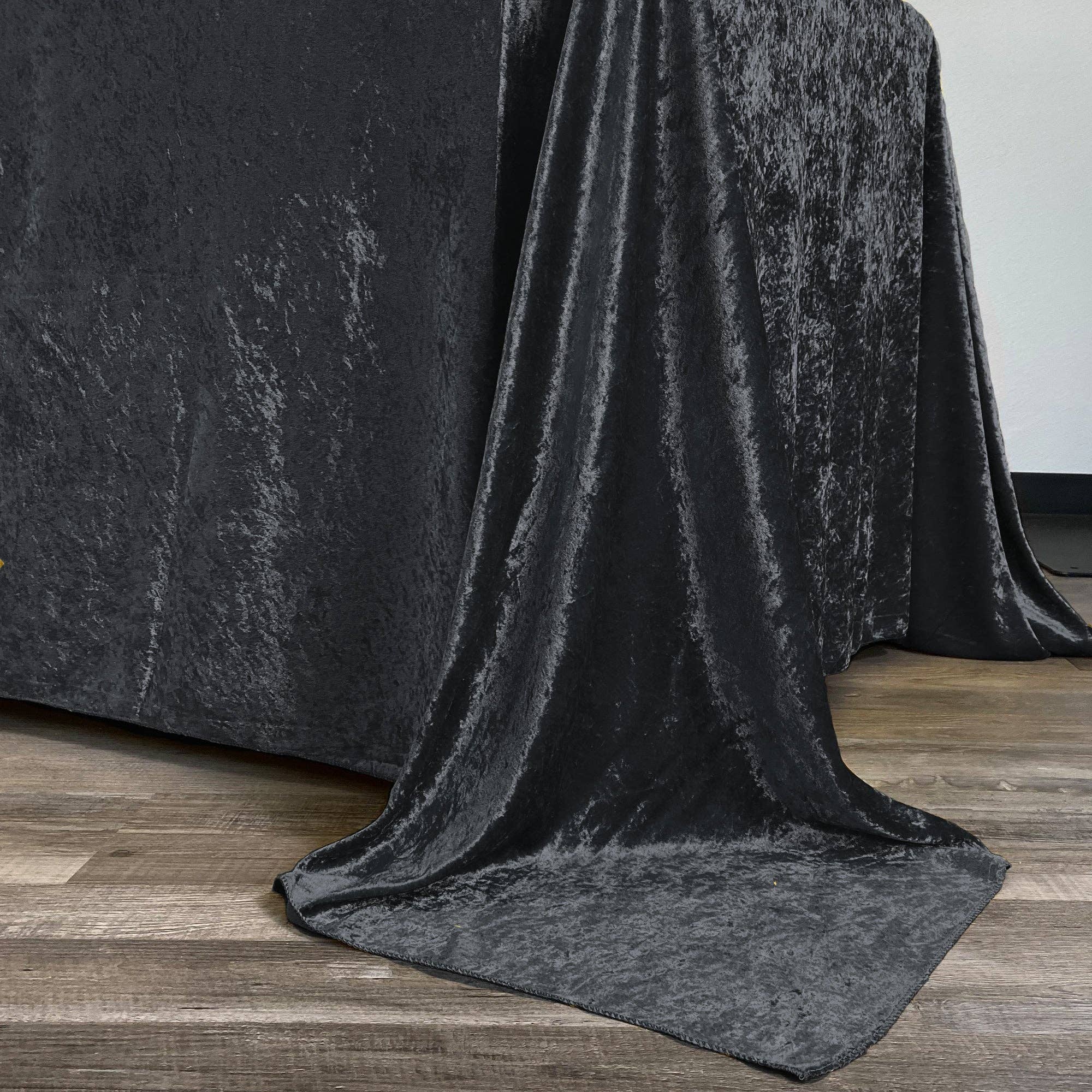 YOUR CHAIR COVERS - Wholesale Tablecloth - 90 x 156 Inch Rectangular Crushed Velvet Tablecloth Black3