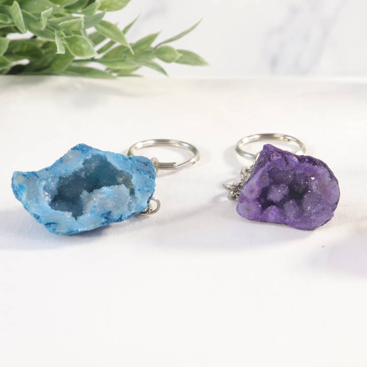 Natures Artifacts Inc - Wholesale Keychain - Unisex - Rainbow Agate Geode Key chains | Gemstone Key Chains1