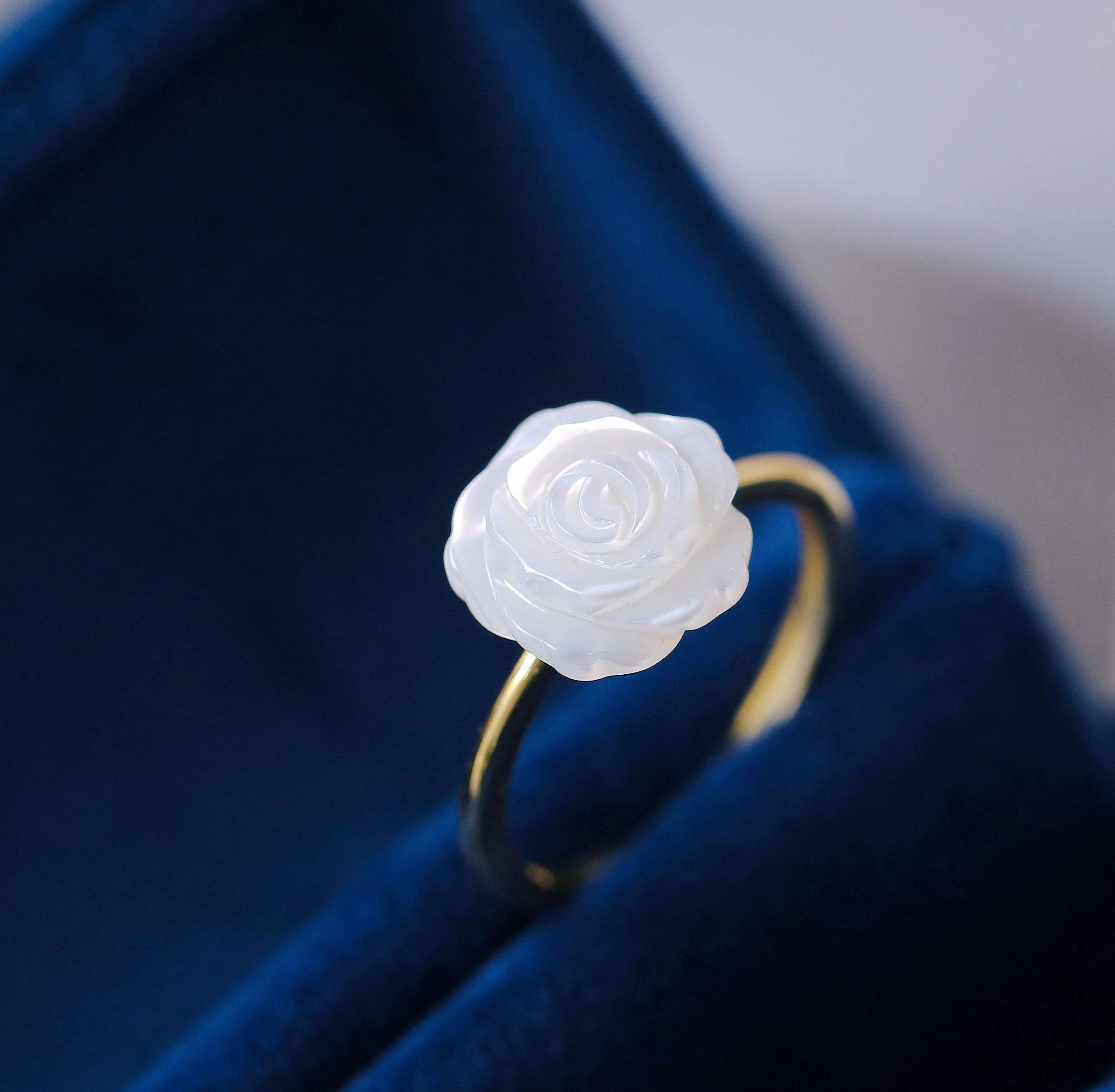 happyzzzsu - Venta al por mayor Anillos grandes/de cóctel - Anillo de plata de ley 925 con flor de nácar natural