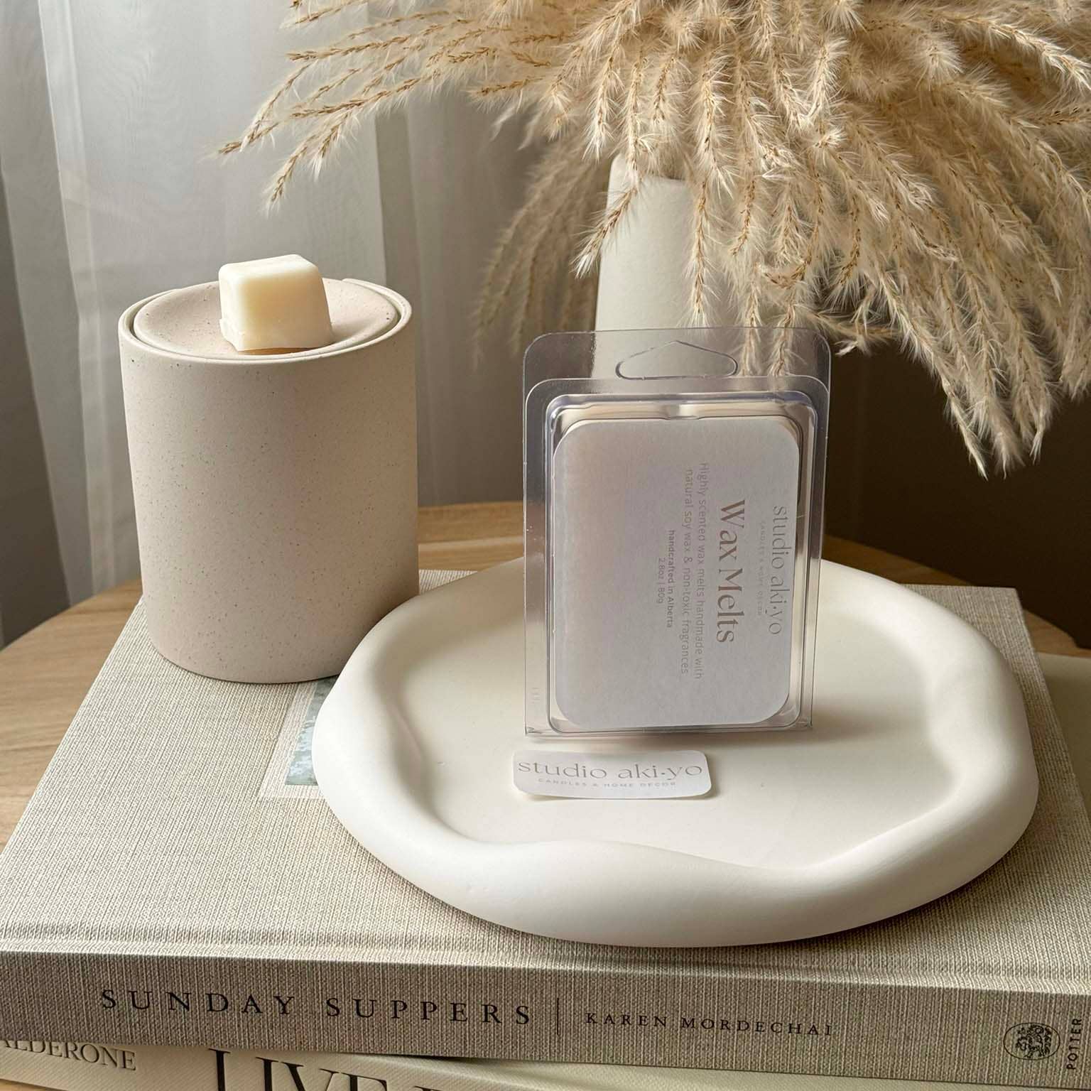 Studio Akiyo - Wholesale Wax Melt - Basil + Bosc Pear Soy Wax Melts | 2.8oz Vegan Soy Wax Melts5