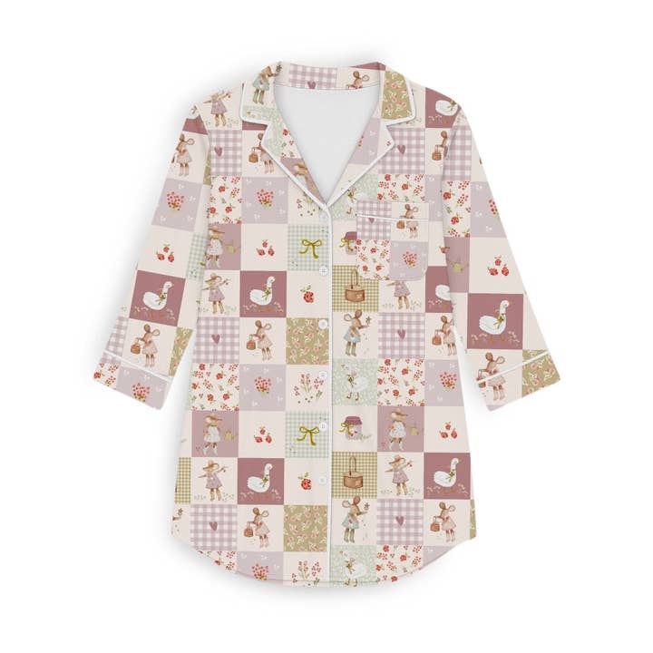 Petite Souris sur la Prairie Chemise de Nuit pour Femmes pour la vente par Laney Baby