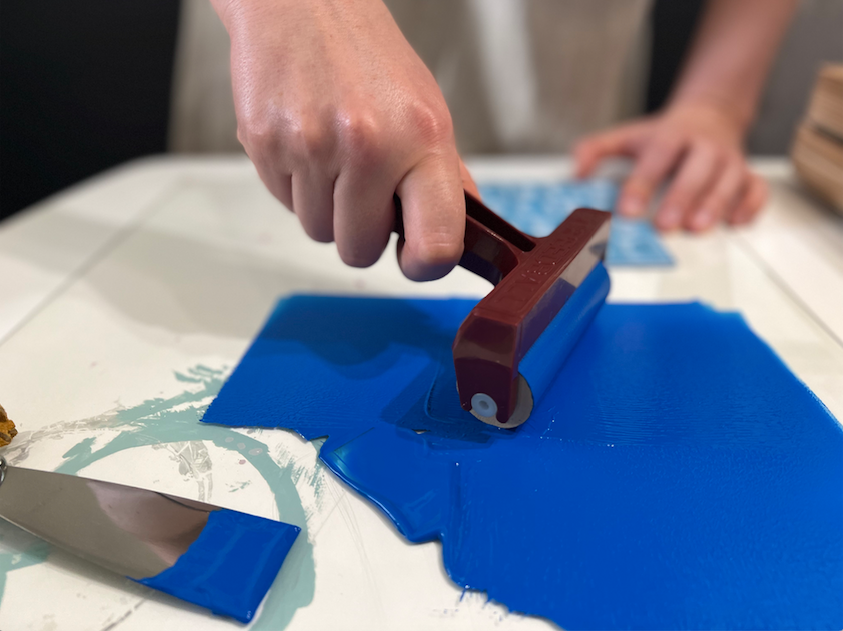 Winter Pickle Press - Wholesale Everyday Greeting Card - Handprinted linocut sorry I frog-ot folded card1