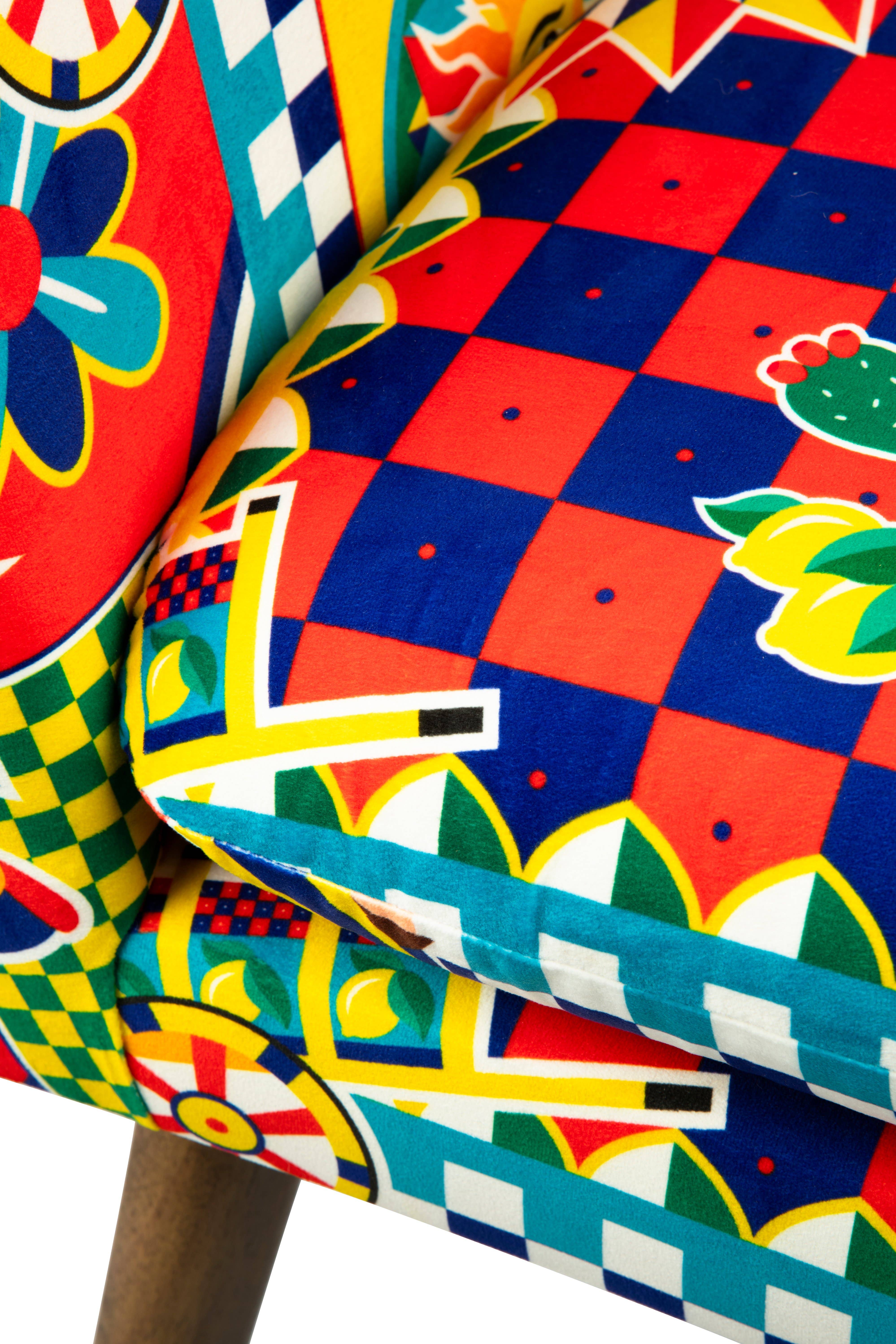 Bergamaschi & Vimercati S.p.a. - Wholesale Chair - Sicilian Rhapsody armchair in velvet-effect polyester and plywood – 70x65x83 cm7