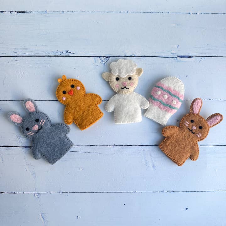 Filtade påskfingerdockor, set om 5 för wholesale av Sewing Seeds Play