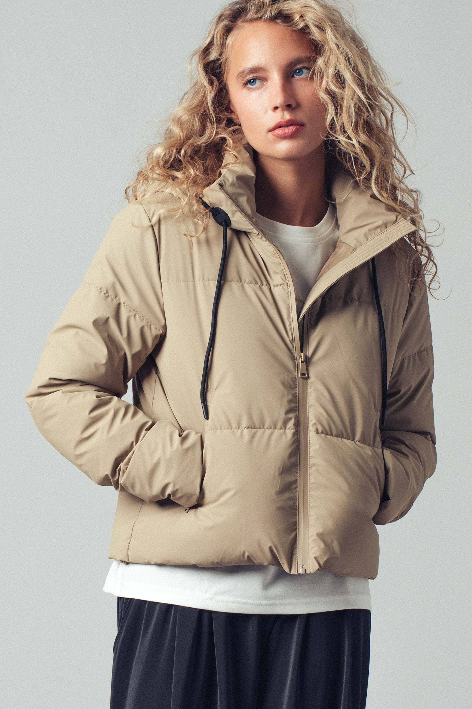 Urban Daizy - Wholesale Puffer Jacket - Women's - Cozy Drawstring Hooded Puffer Jacket2